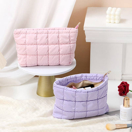 Puffer cosmetic bag small toiletry zipper bag: Lavender Purple