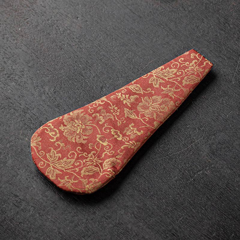 Vintage Style Embroidery Scissors with Random Brocade Sheath: Style 2