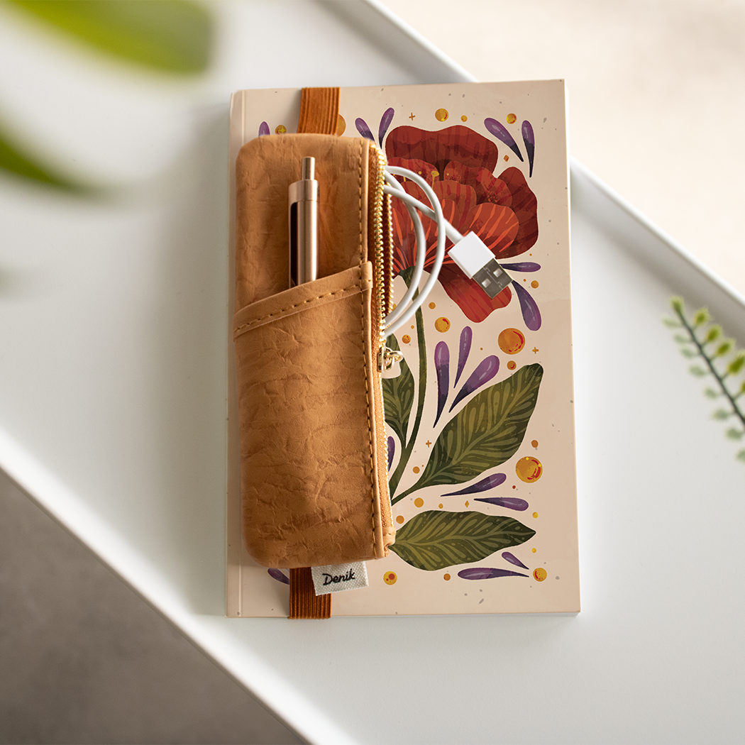 Caramel Crinkle Notebook Pouch NBPOUCH002